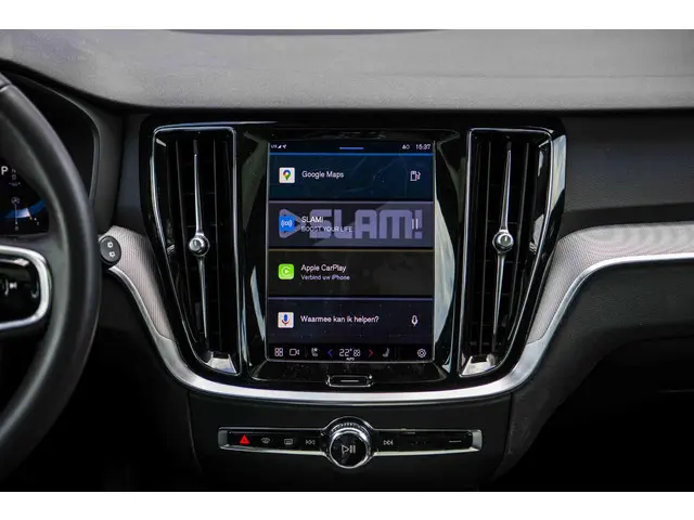 Volvo V60 2.0 B4 Plus Dark 2023 Benzine 12