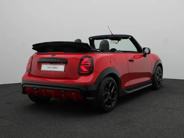 MINI Cabrio C 2025 Benzine 2