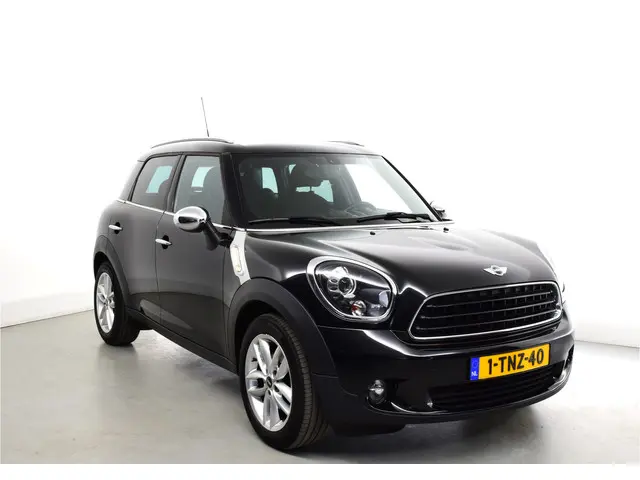 MINI Countryman Mini 1.6 Knockout Edition 2014 Benzine
