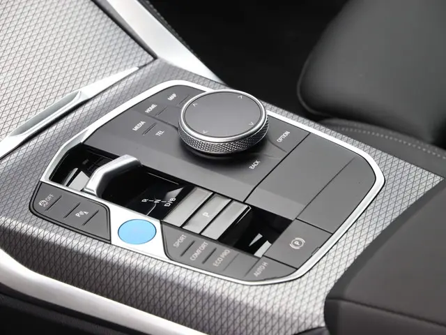 BMW i4 eDrive35 M Sport Edition 70 kWh 2024 Elektrisch 17