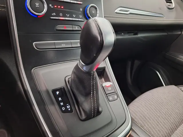 Renault Scénic 1.3 TCe 140 EDC Intens 2021 Benzine 30