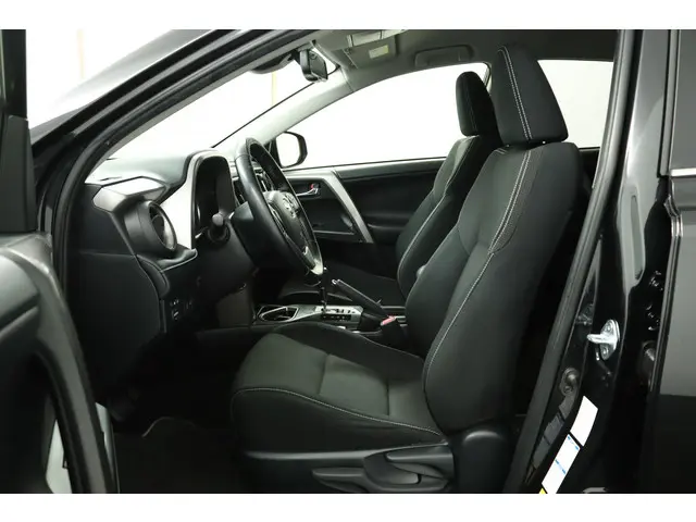 Toyota RAV4 2.5 Hybrid AWD Style 2018 Hybride Benzine 16