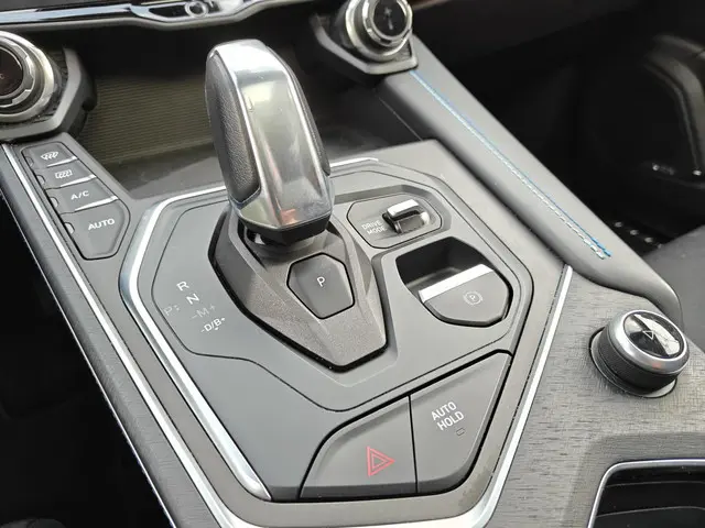 Lynk & Co 01 1.5 2022 Hybride Benzine 14