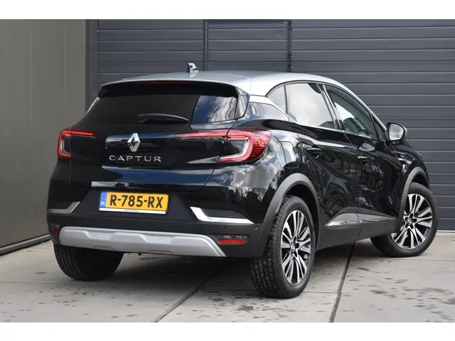 Renault Captur Tce 160 Mild Hybrid Iconic 2022 Benzine 3