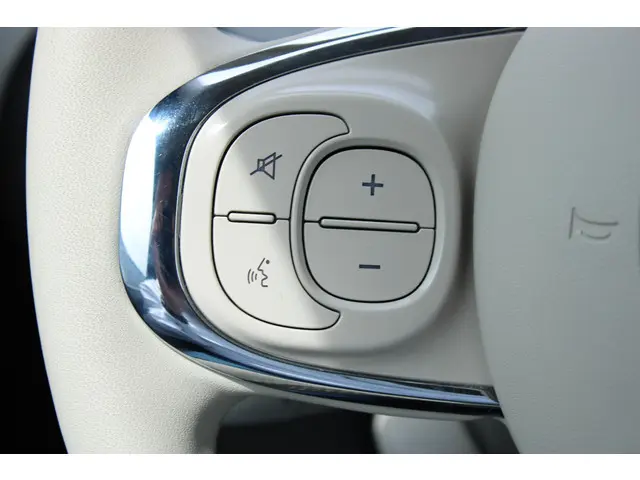 Fiat 500 1.0 Hybrid 2024 Benzine 14