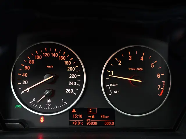 BMW 1 Serie 116i Business- 2012 Benzine 17
