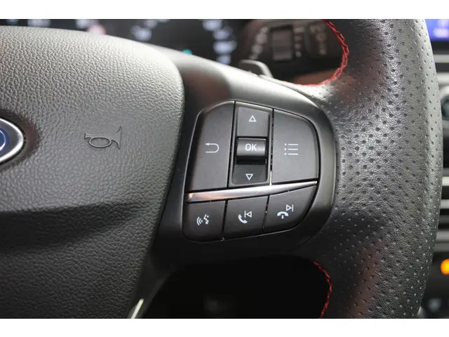 Ford Focus 1.5 EcoBoost ST Line Business 2019 Benzine 13