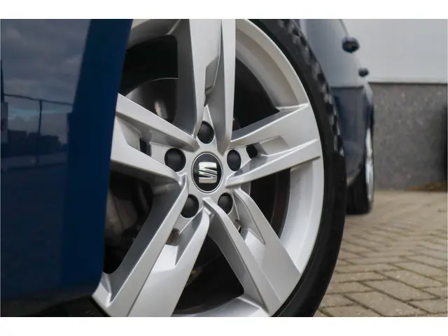 SEAT Leon 1.5 TSI FR Business Intense 2019 Benzine 10