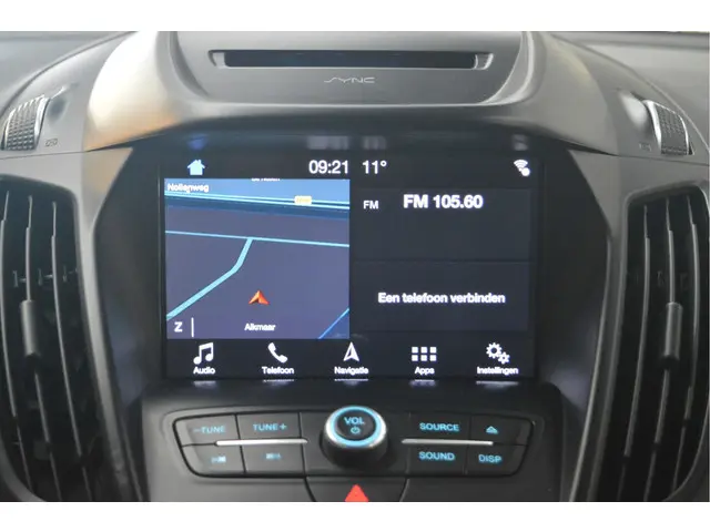 Ford Kuga 1.5 EcoBoost Vignale 2018 Benzine 17