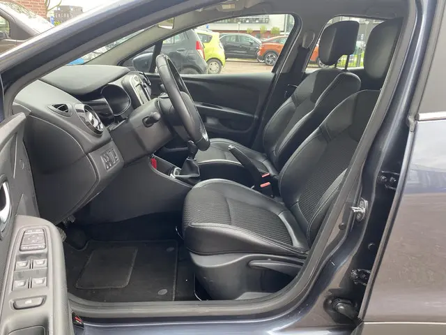 Renault Clio 1.5 dCi Ecoleader Intens 2017 Diesel 7