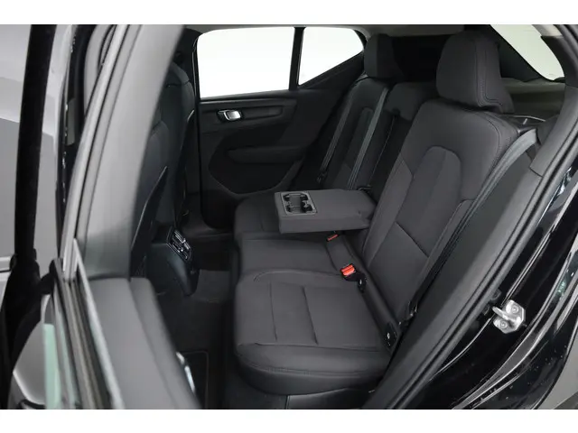 Volvo XC40 T5 Recharge R-Design 2021 Hybride Benzine 27