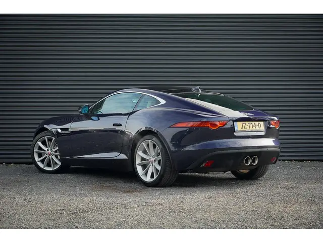Jaguar F-Type 3.0 V6 Coupé 2016 Benzine 14