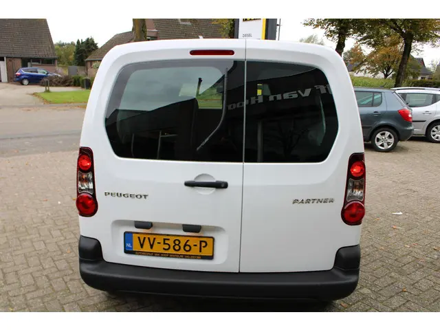 Peugeot Partner 120 1.6 HDi 75 L1 XR 2016 Diesel 5