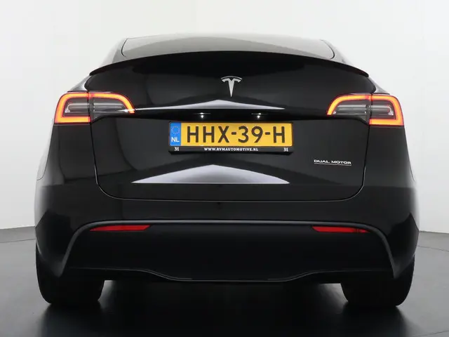 Tesla Model Y Performance AWD 75 kWh 2022 Elektrisch 6
