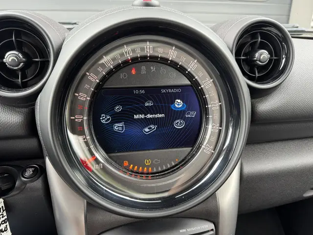 MINI Countryman Mini 1.6 One Chili 2015 Benzine 14