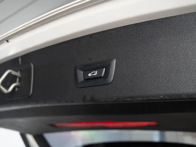 BMW X1 xDrive20i 2019 Benzine 15