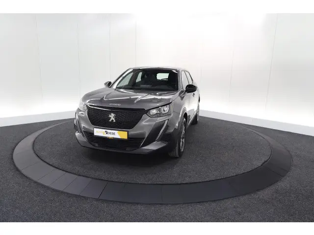 Peugeot 2008 PureTech 130 Active 2023 Benzine 67