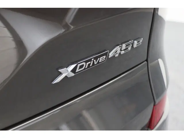 BMW X5 xDrive45e High Executive 2021 Hybride Benzine 33