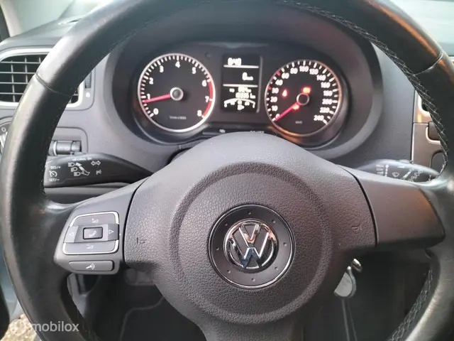 Volkswagen Polo 1.2 TSI BlueMotion Edition+ 2013 Benzine 11