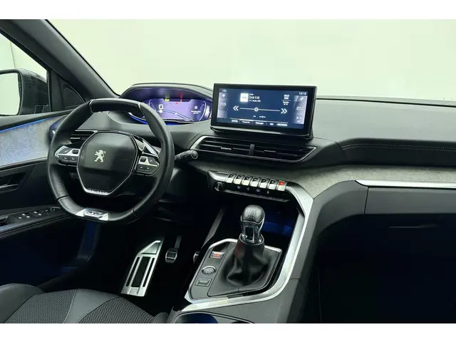 Peugeot 3008 1.2T 130pk GT 2024 Benzine 29