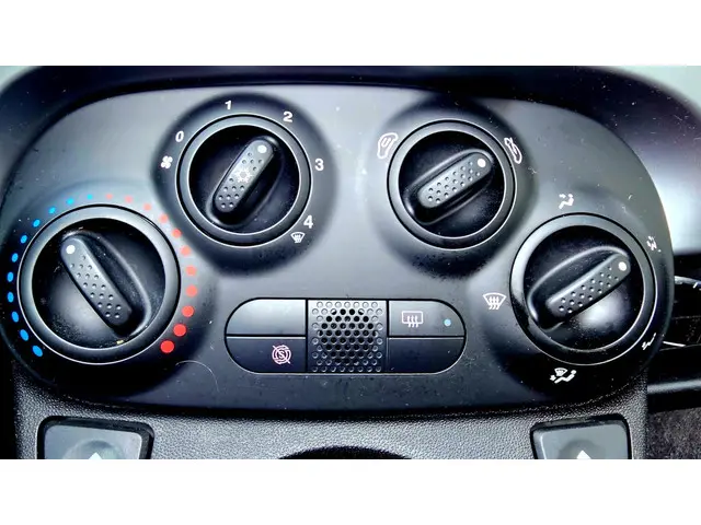 Fiat 500C 0.9 TwinAir 500S. 1e Eigenaar 2014 Benzine 14