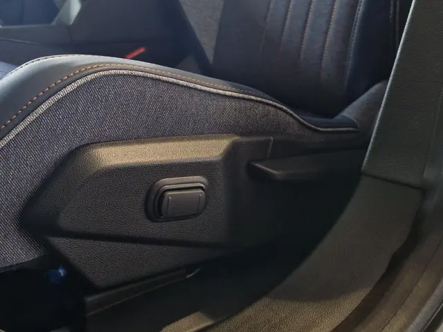 Renault 4 comfort range techno 52 kWh 2026 Elektrisch 13