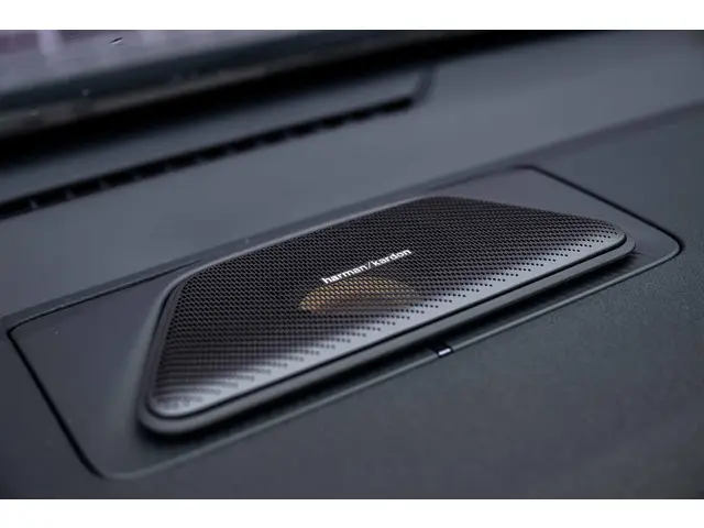 Lynk & Co 02 More 66 kWh 2026 Elektrisch 15