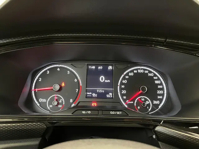 Volkswagen T-Cross 1.0 TSI Life 2019 Benzine 31