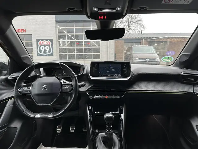 Peugeot 208 1.2 PureTech GT-Line 2020 Benzine 15