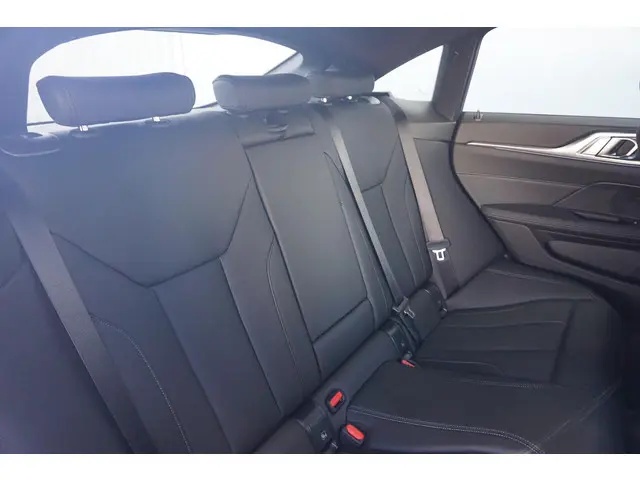 BMW i4 Gran Coupé eDrive35 2025 Elektrisch 21