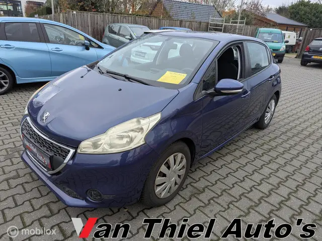 Peugeot 208 1.2 PureTech Active 2014 Benzine