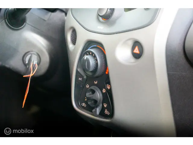 Peugeot 108 1.0 e-VTi Active TOP! 2017 Benzine 6