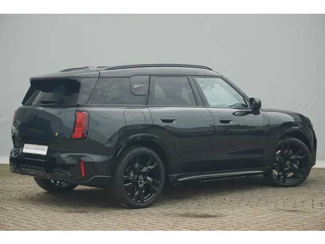 MINI Countryman SE ALL4 2024 Elektrisch 2