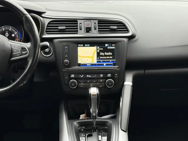 Renault Kadjar 1.2 TCe Bose 2016 Benzine 10