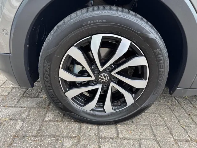 Volkswagen T-Cross 1.5 TSI Style 2021 Benzine 4