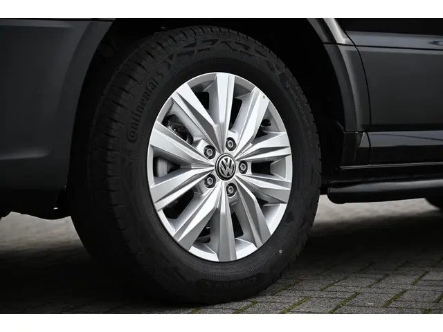 Volkswagen Crafter 140 PK TDI Aut. Highl. 2024 Diesel 22