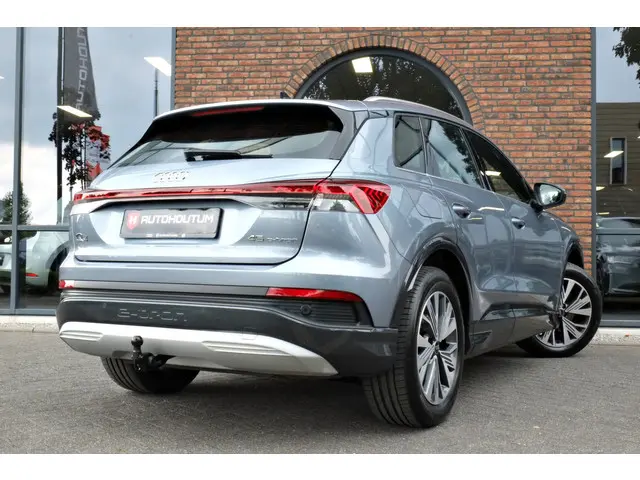 Audi Q4 e-tron 45 Edition 82 kWh 2024 Elektrisch 2