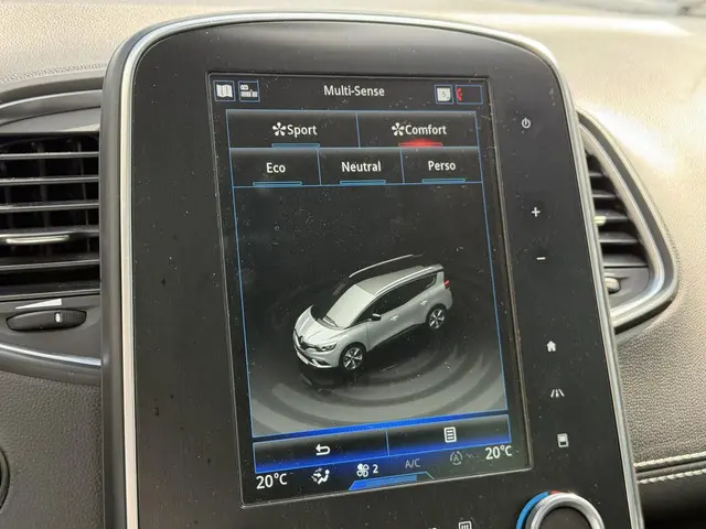 Renault Grand Scénic 1.3 TCe Intens 7p. 2018 Benzine 26