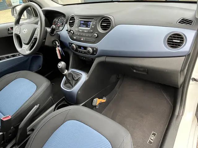 Hyundai i10 1.0i i-Motion Comfort 2015 Benzine 59