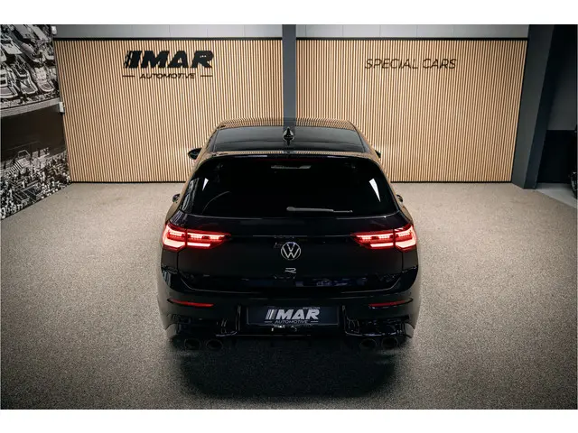 Volkswagen Golf 2.0 TSI R 4Motion 2022 Benzine 9