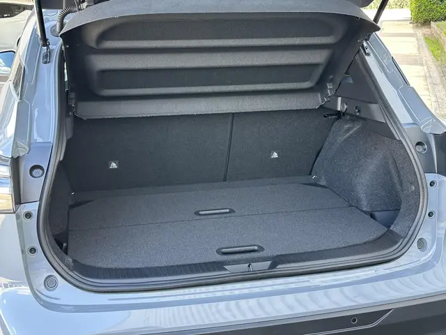 Nissan QASHQAI 1.3 MHEV Xtronic N-Connecta 2025 Benzine 32