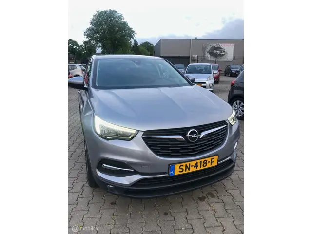 Opel Grandland X 3