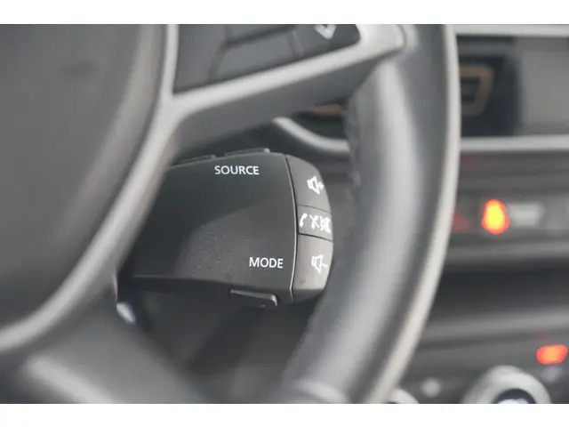 Dacia Sandero Stepway TCe 90 Expression 2024 Benzine 38