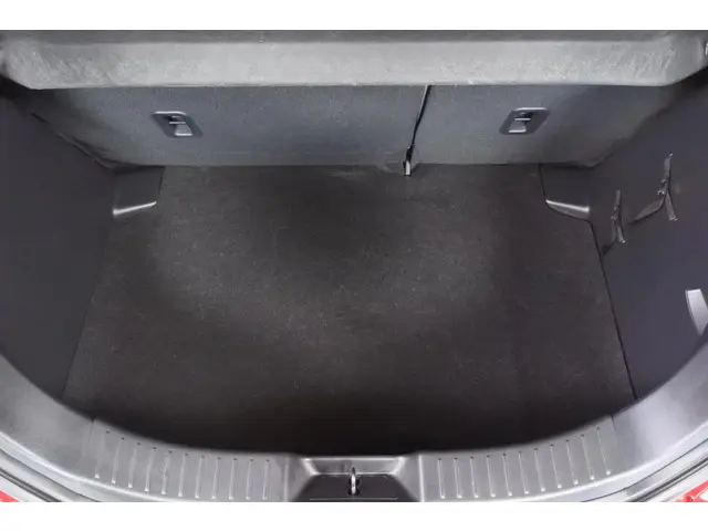 Mazda 2 1.5 90pk Automaat Signature 2020 Benzine 41