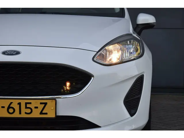 Ford Fiesta 1.1 Trend |NAVI|CARPLAY|CRUISE|PDC 2018 Benzine 26