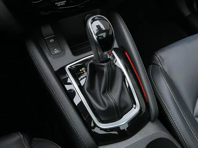 Nissan QASHQAI 1.3 DIG-T Premium Edition 2021 Benzine 27