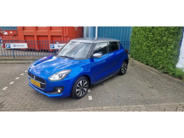 Suzuki Swift 1.2 Stijl Smart Hybr 2020 Benzine 3