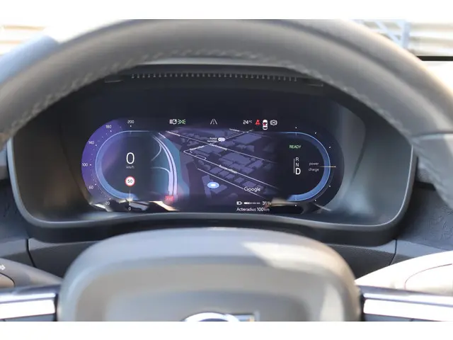 Volvo C40 Recharge Plus 69 kWh 2023 Elektrisch 33