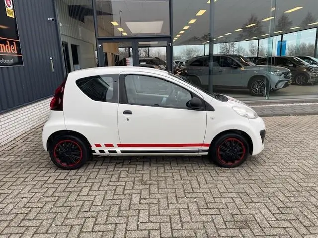 Peugeot 107 1.0 Access 2013 Benzine 4