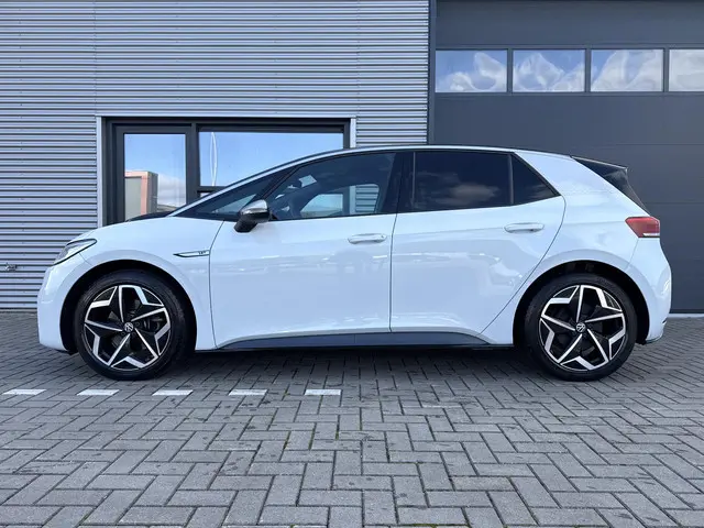 Volkswagen ID.3 First Plus 58 kWh 2020 Elektrisch 4